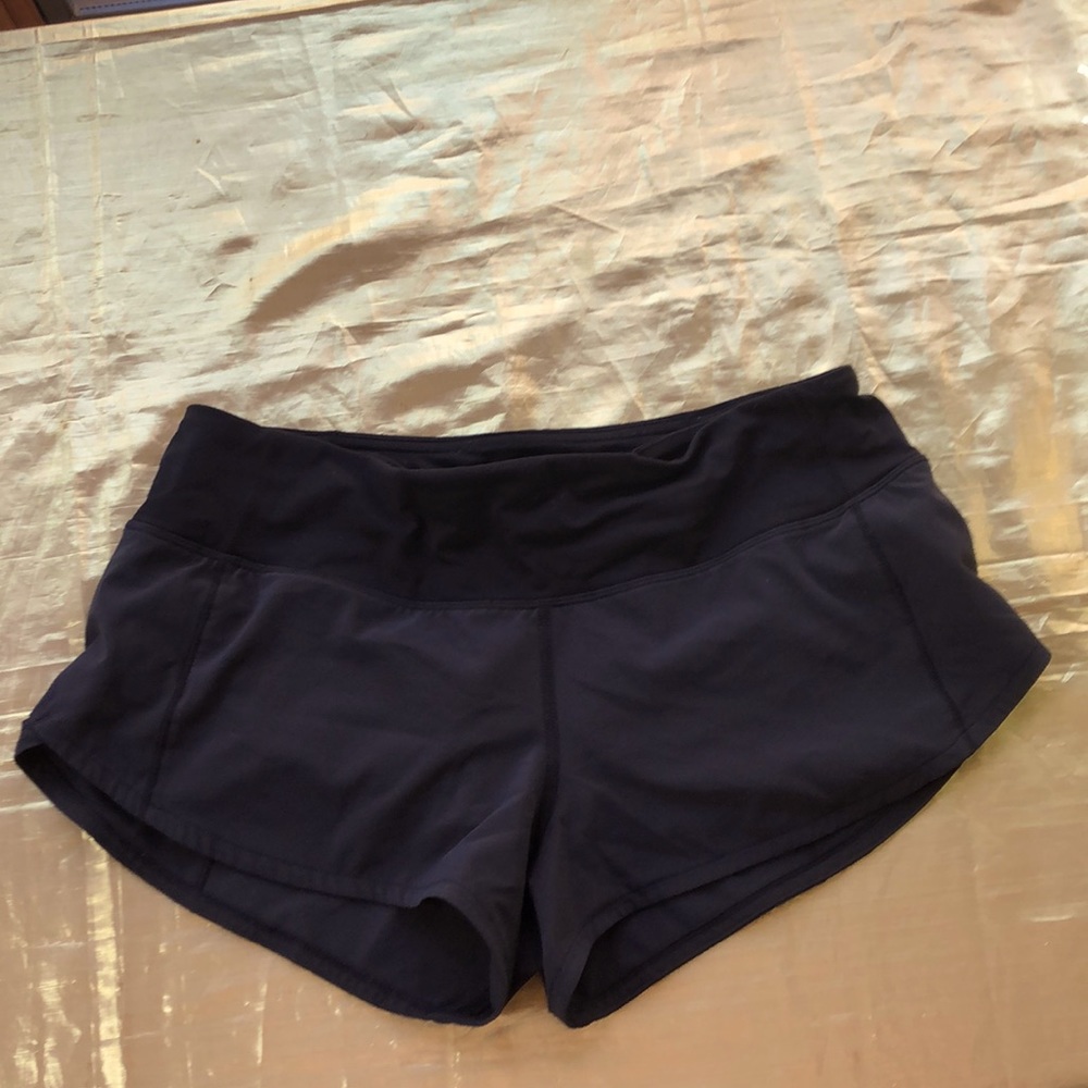 Lulu Lemon shorts. Built in underwear. Black. Sz 2